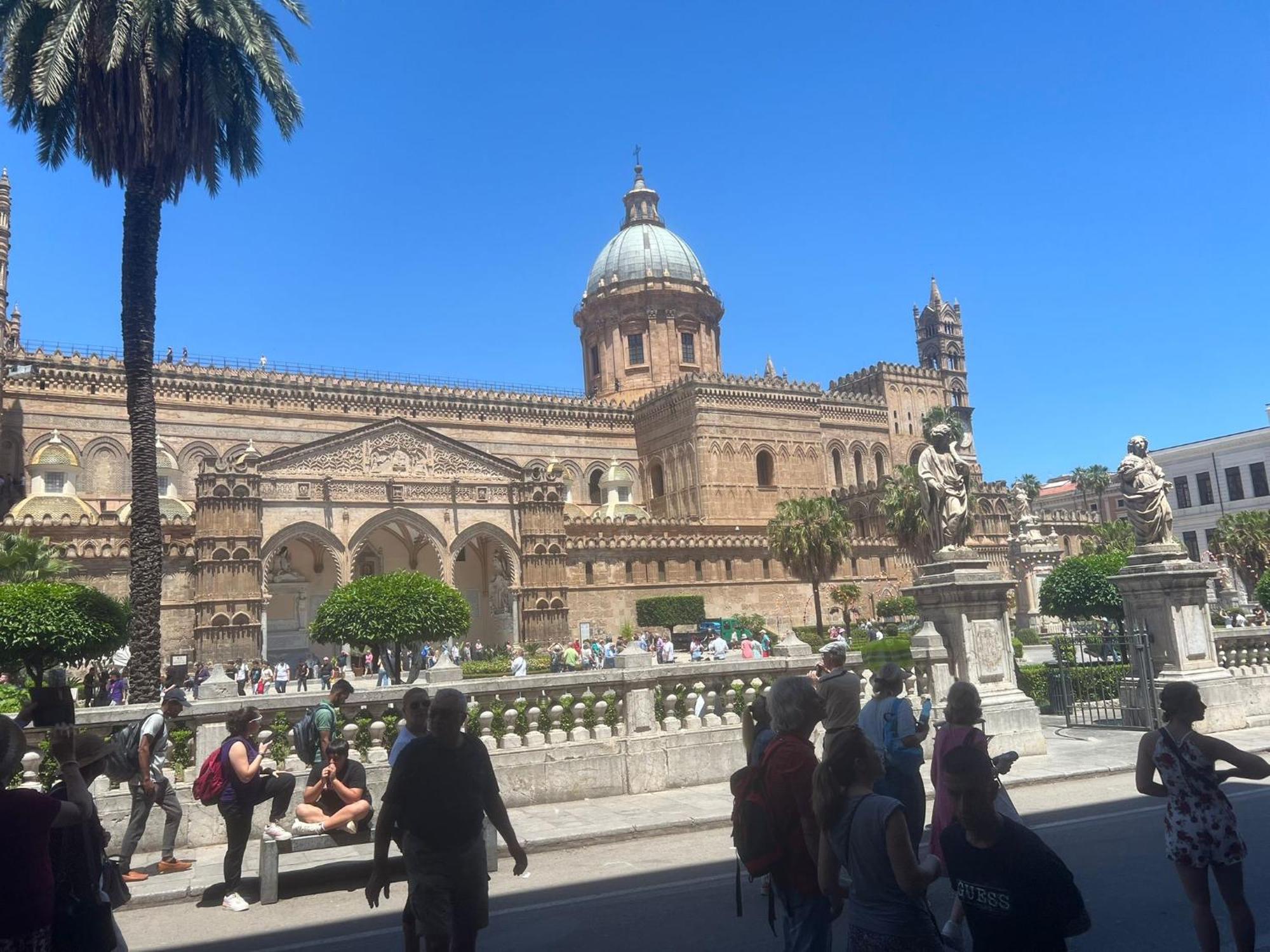 Noble Suite Palermo Exterior foto